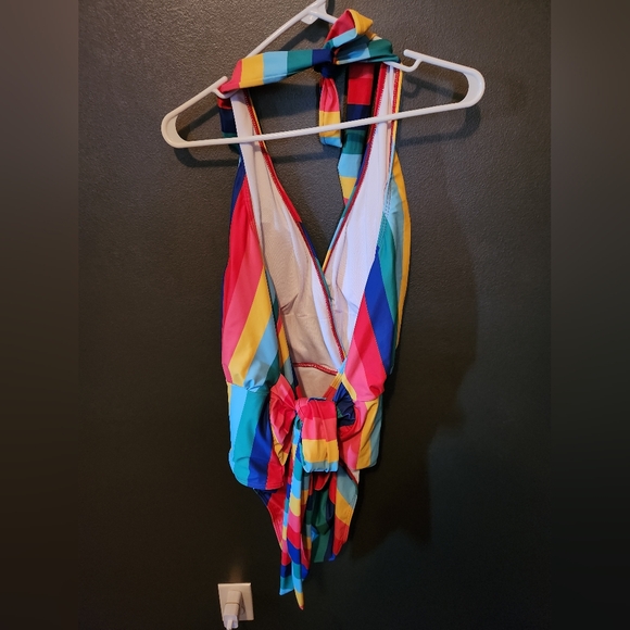 *2/$25* 4X Shein 1 piece rainbow swimsuit - Picture 5 of 6